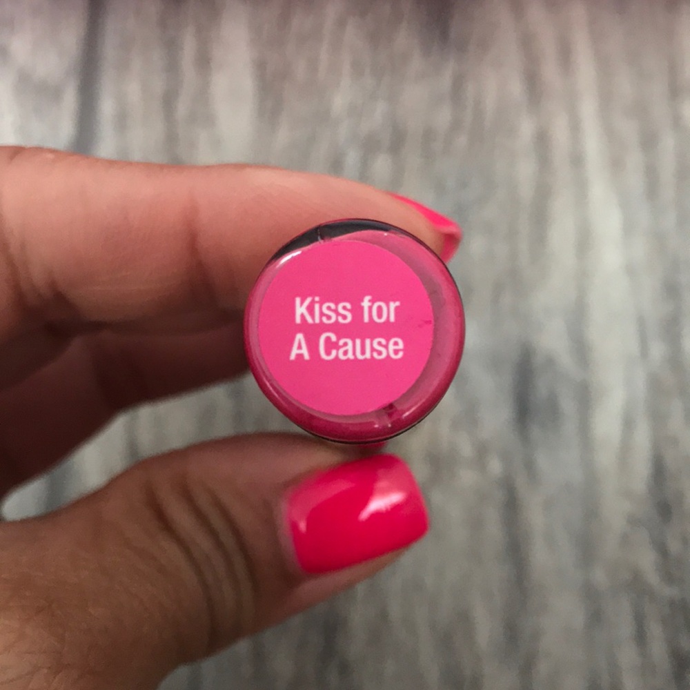 LipSense - Kiss For A Cause